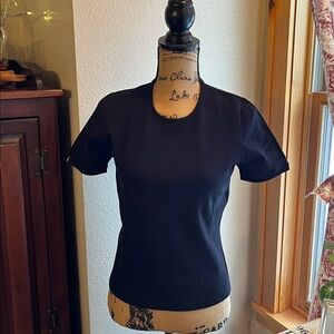 Oscar de la Renta black short sleeve knit top. Size small.